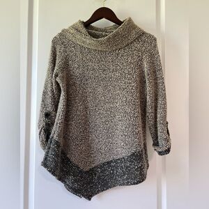 SJS Two-Tone Cowl Neck Sweater in Cream and Black Asymmetrical V-hem Small